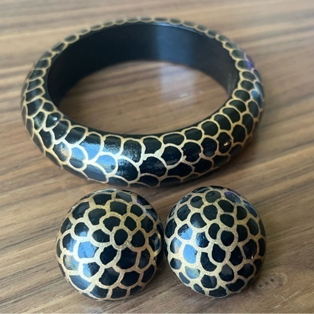Vintage 80s Chunky Hand Painted Black and Gold Bangle Bracelet Earring Set